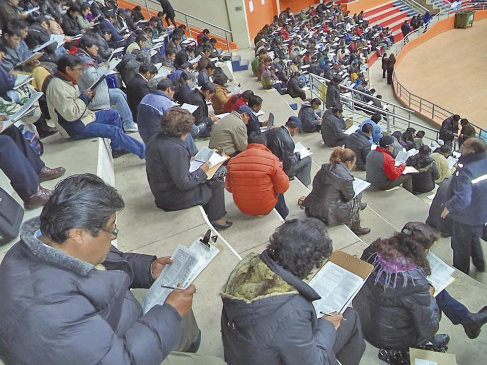 Maestros potosinos se alistan para el examen de ascenso 