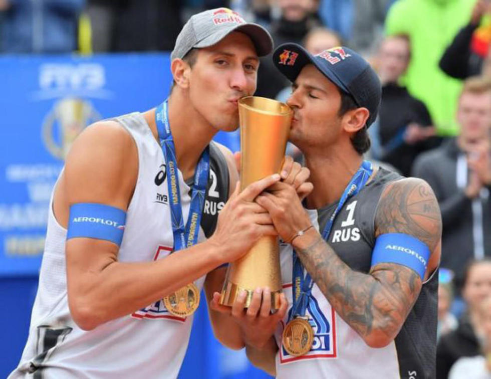 Los rusos Stoyanovskiy y Krasilnikov se coronan campeones mundiales de voley playa