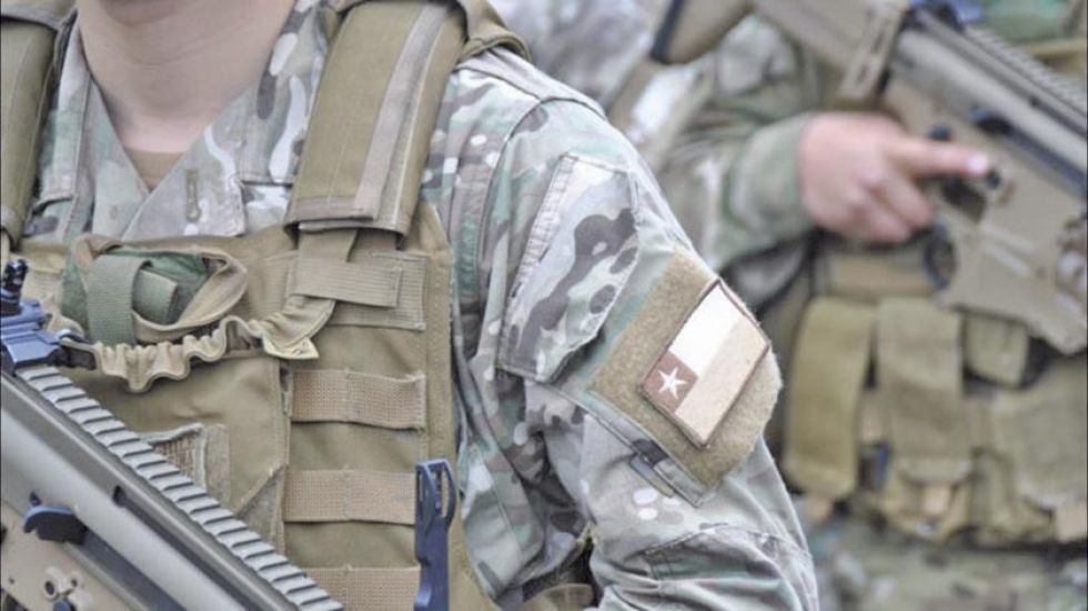 Chile despliega militares a la frontera con Bolivia para combatir delitos 