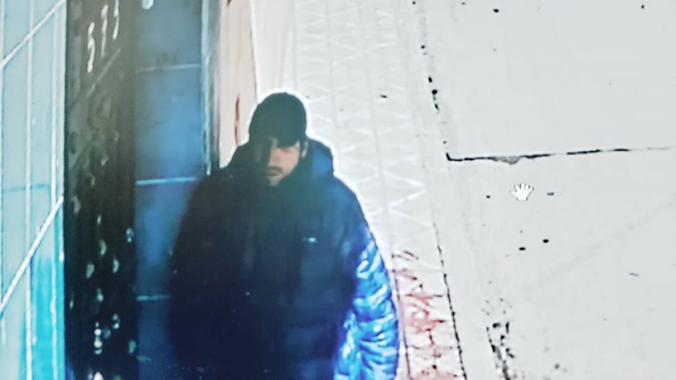 Identifican al hombre que botó dinamita