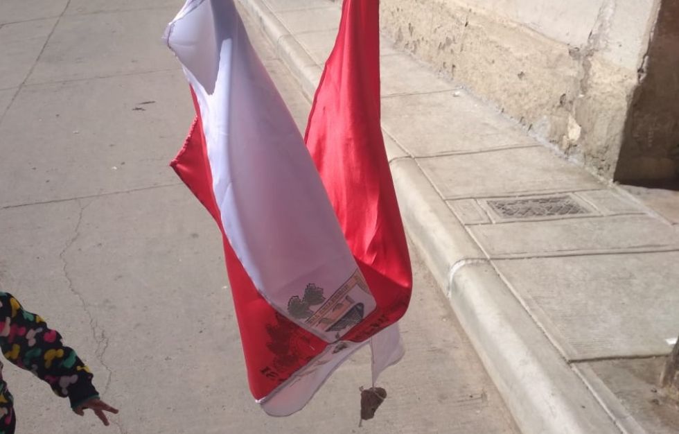 Banderas son usadas para bloquear