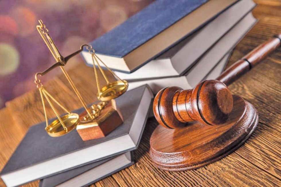 Condenan a 25 años a un hombre que violó a una anciana y a su hija 