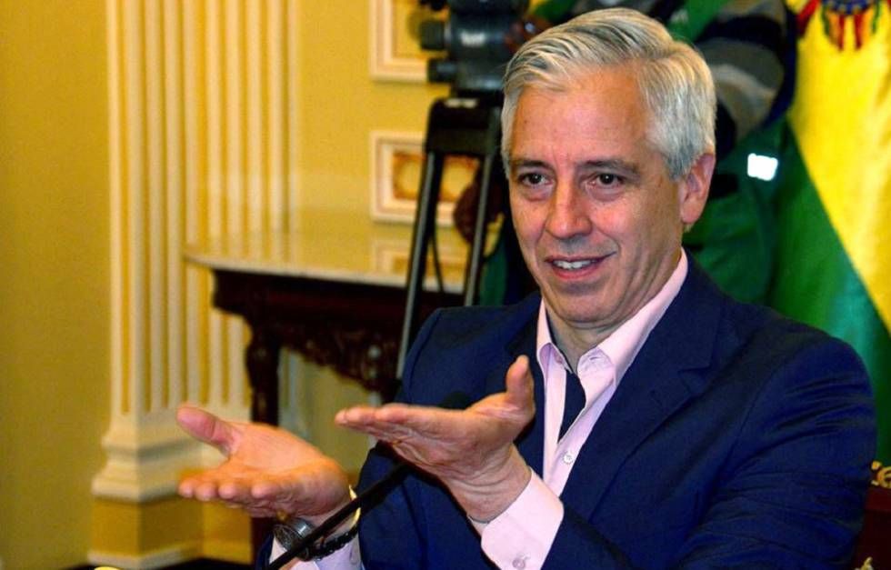 García critica a quienes piden inhabilitar al binomio oficialista
