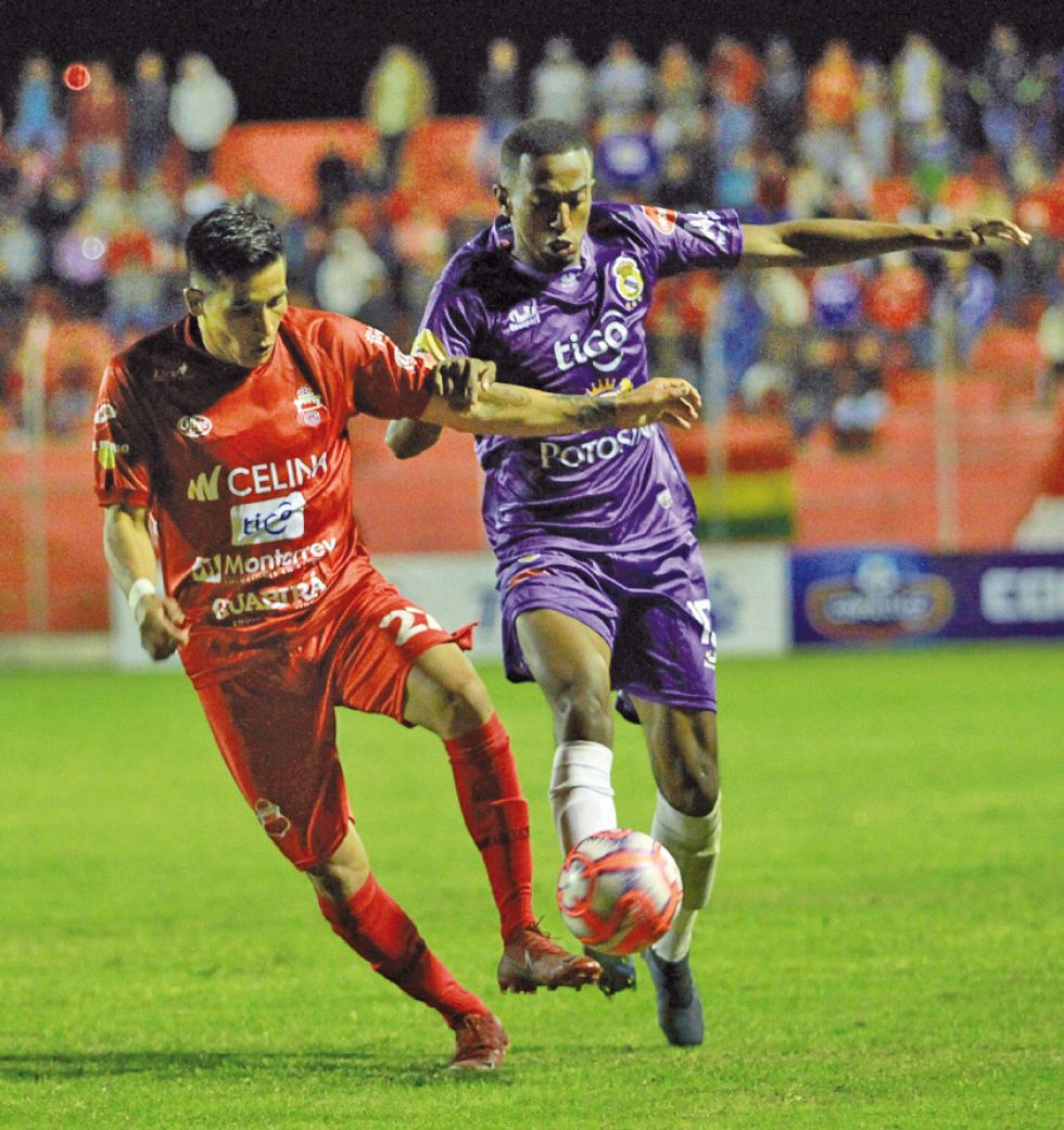Real logró su primera victoria del Clausura
