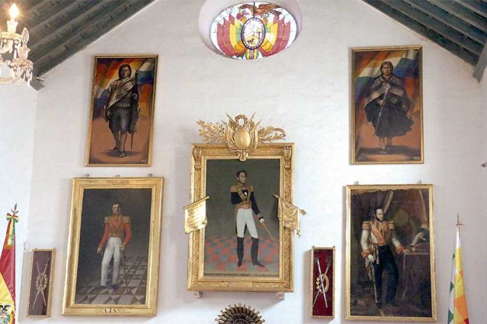 Personalidades visitaron la Casa de la Libertad