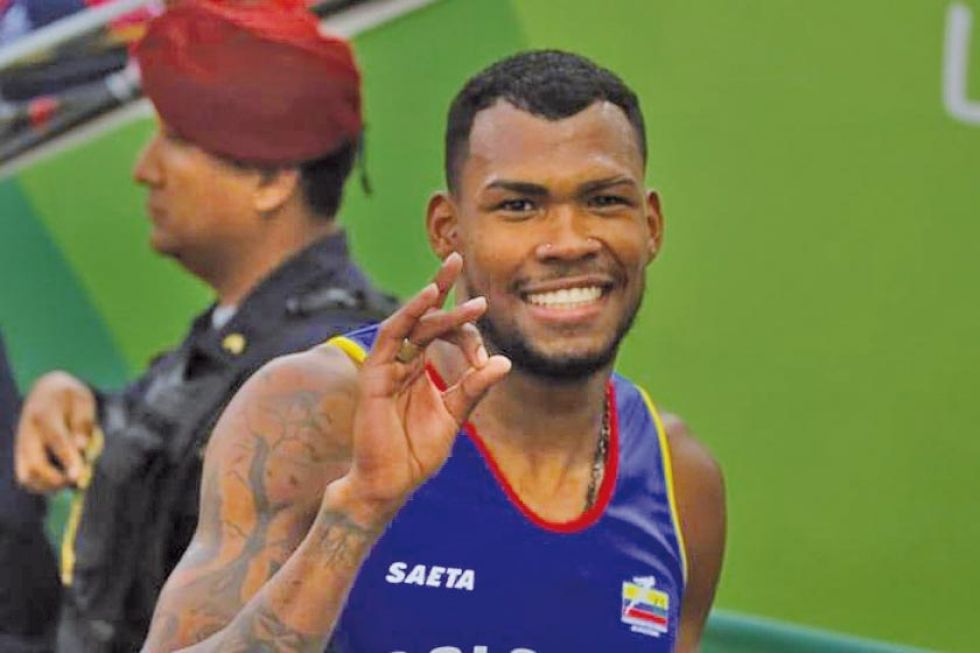 Zambrano consigue el oro en 400 metros 
