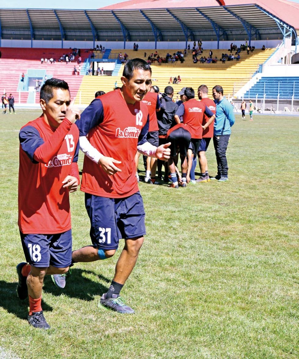 Vargas y Dury son dudas ante la Máquina Vieja