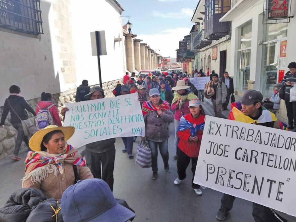 Denuncian que transnacionales vulneran derechos de obreros
