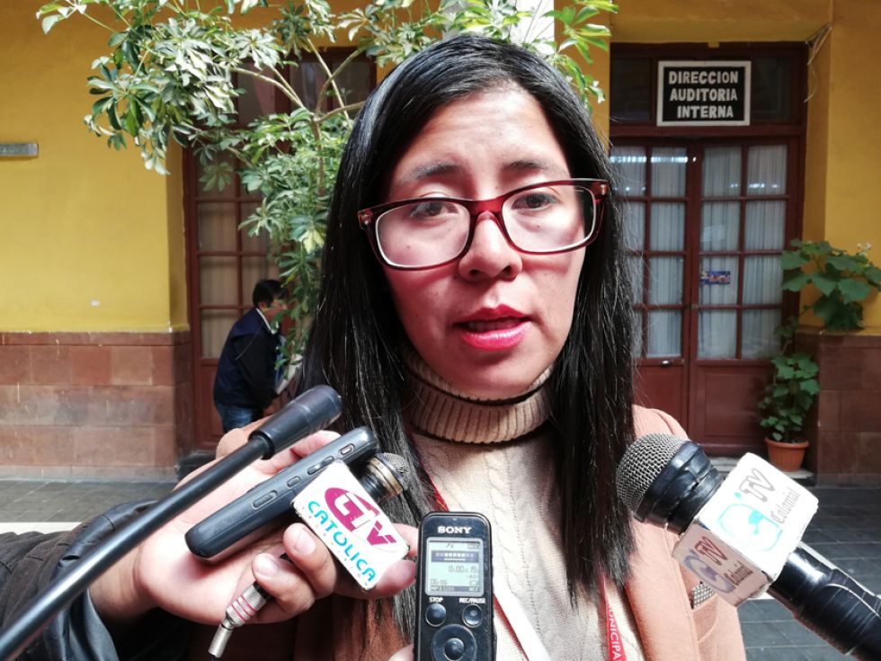 Tras un control, hallan pipas artesanales en mochilas de dos estudiantes