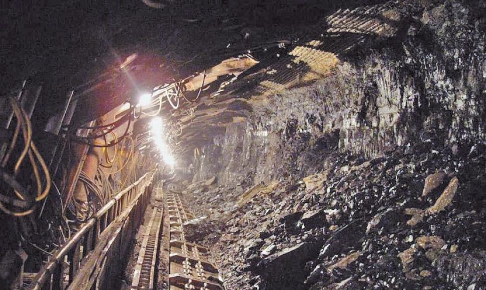 Bochorno mata a dos mineros y deja inconscientes a cuatro en una mina