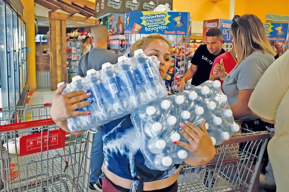 Una tormenta tropical amenaza a Puerto Rico