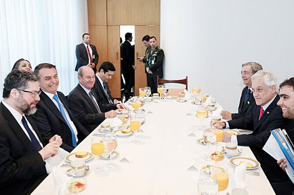 Chile y Brasil llaman a reunión por la Amazonía, sin Venezuela