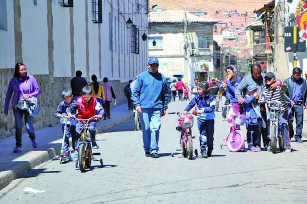 El domingo se cumple el Día del Peatón en Potosí