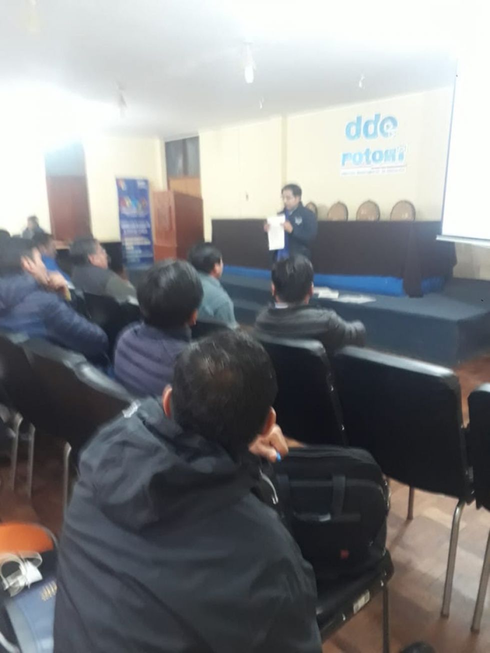 Socializan la aplicación de prueba para nivel primario