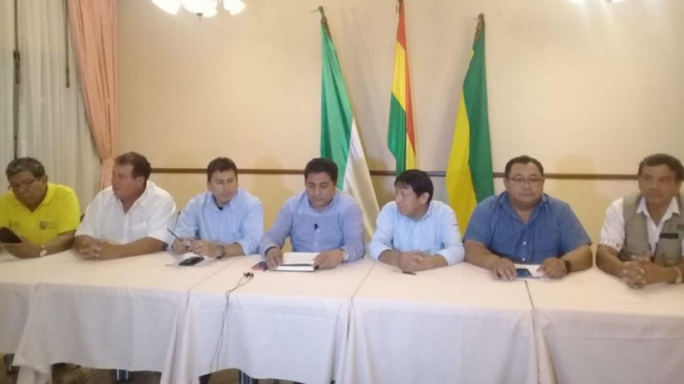 Incendios: municipios afectados piden reunión urgente con Evo