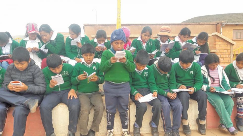 Aplican prueba a estudiantes de tercero y sexto de primaria en Potosí