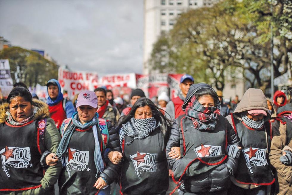 Comienza la campaña electoral  en Argentina en medio de crisis