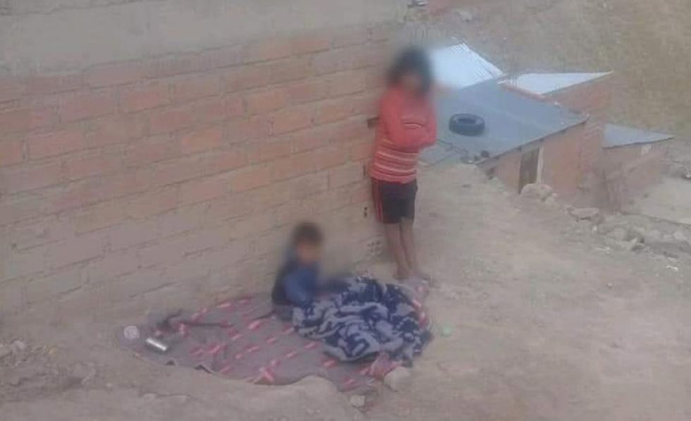 Defensoría rescata a menores que dormían en la vía pública