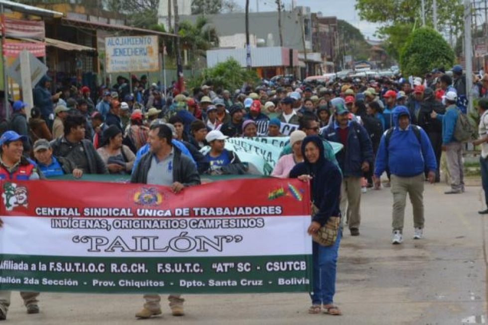 Campesinos desisten de marchar a Santa Cruz en rechazo a la Ley de Pausa Ambiental