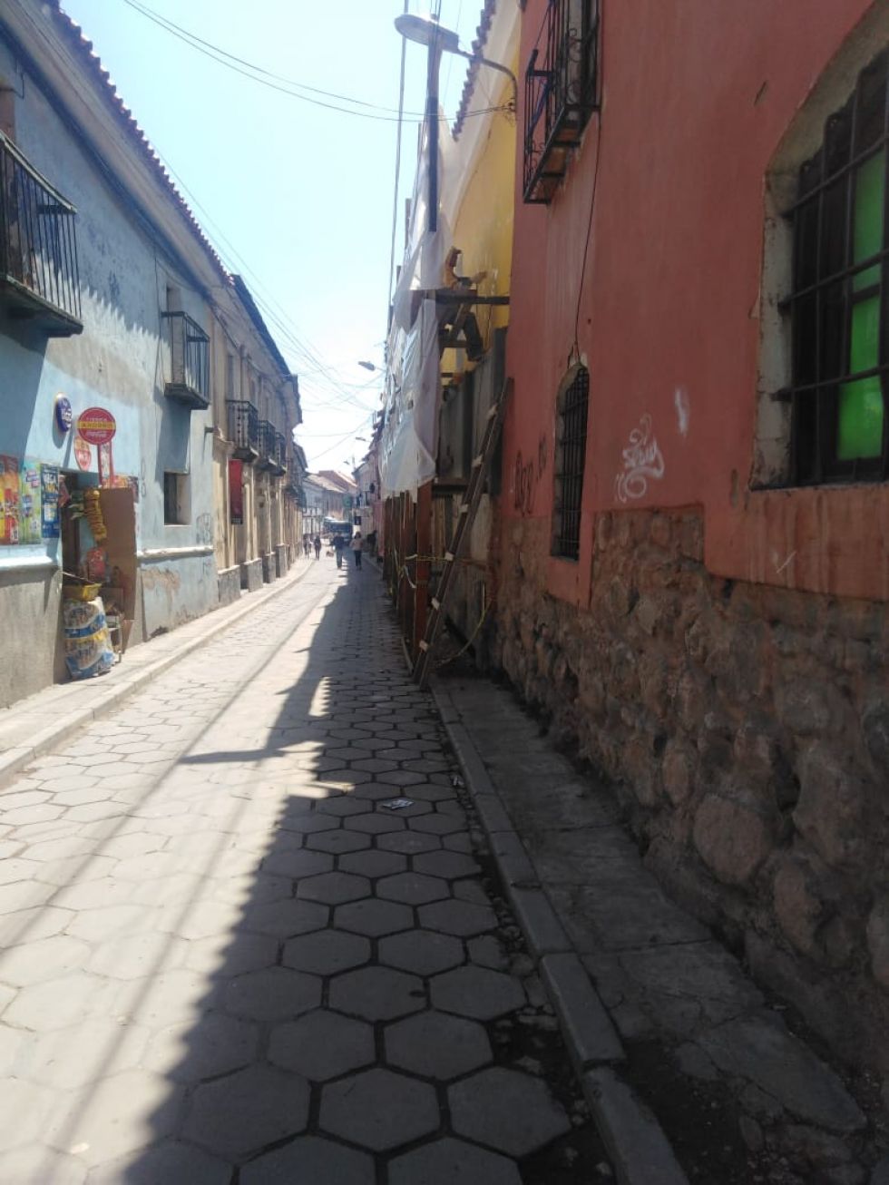 La construcción se ve afectada por dificultades de la minería