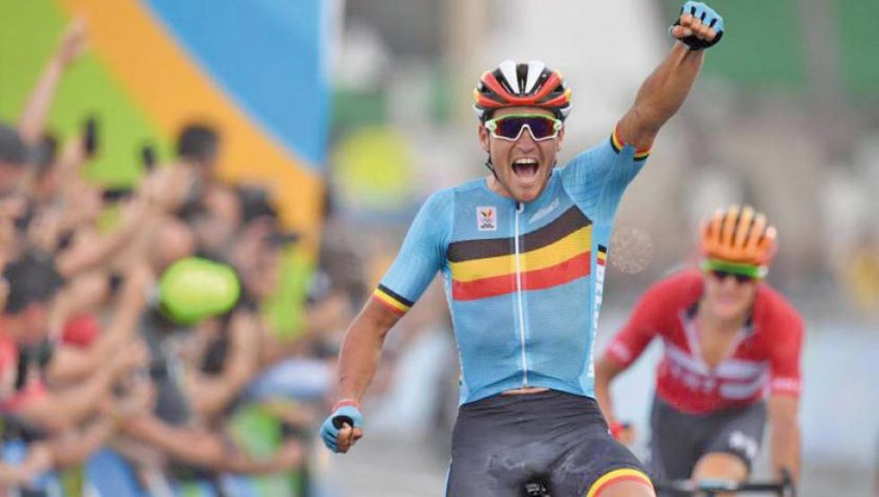 Van Avermaet gana por segunda vez en Montreal