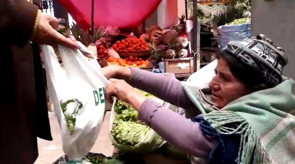Continúa campaña para evitar el uso de bolsas plásticas