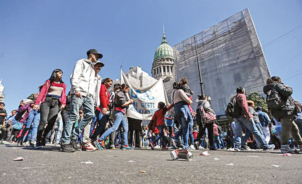 La economía argentina registra un leve respiro