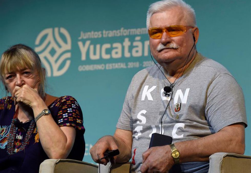 Premios Nobel  piden apoyo contra la crisis mundial