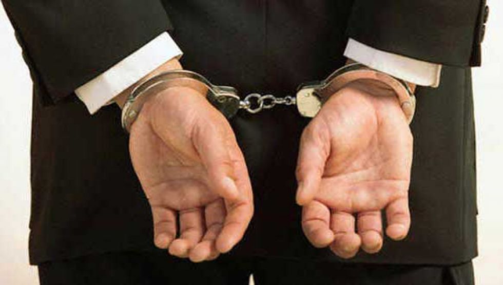 Aprehenden a un funcionario judicial por caso de corrupción