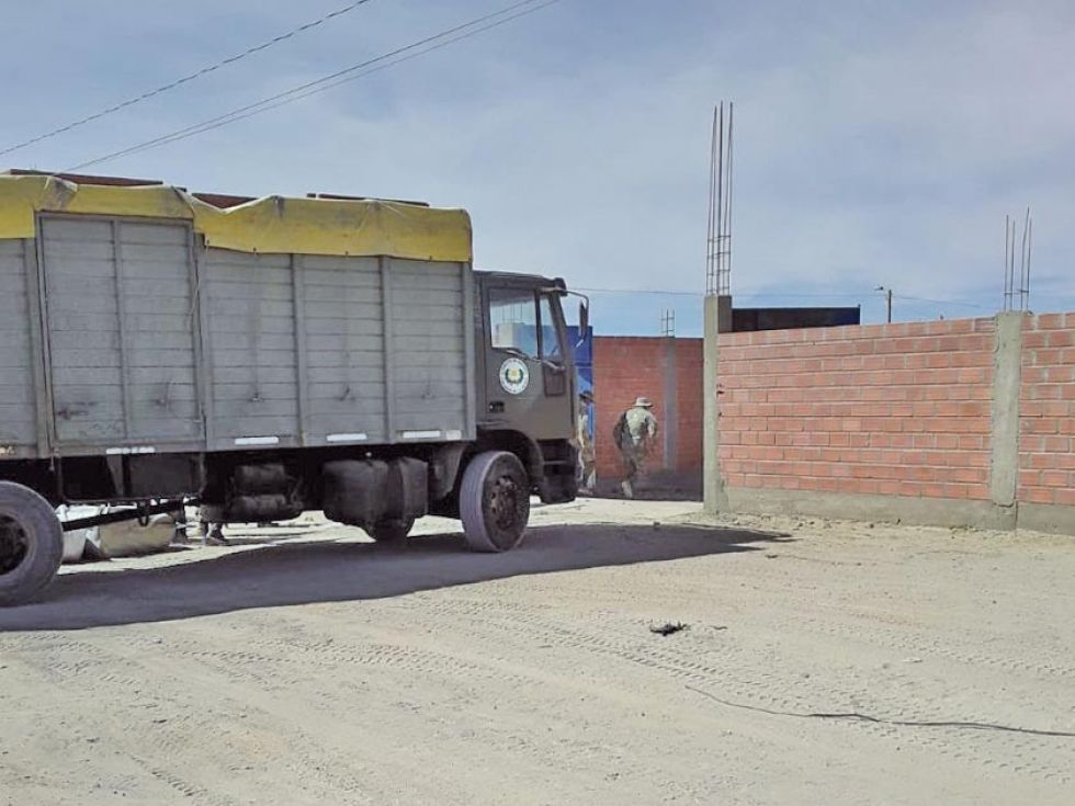 Incautan mercadería de contrabando en Uyuni
