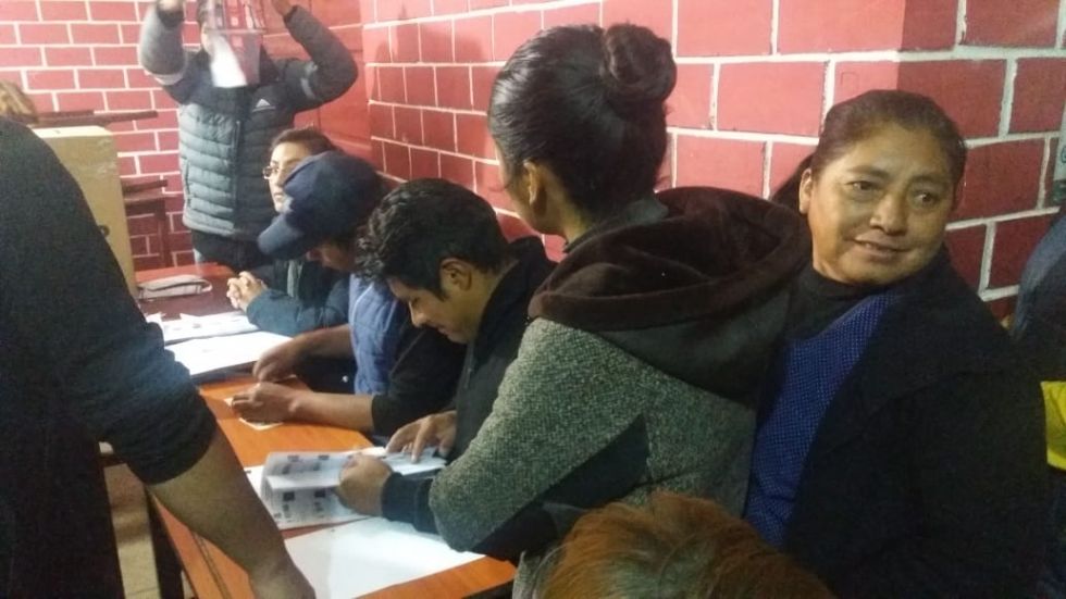Notarios electorales hacen seguimiento de la votación