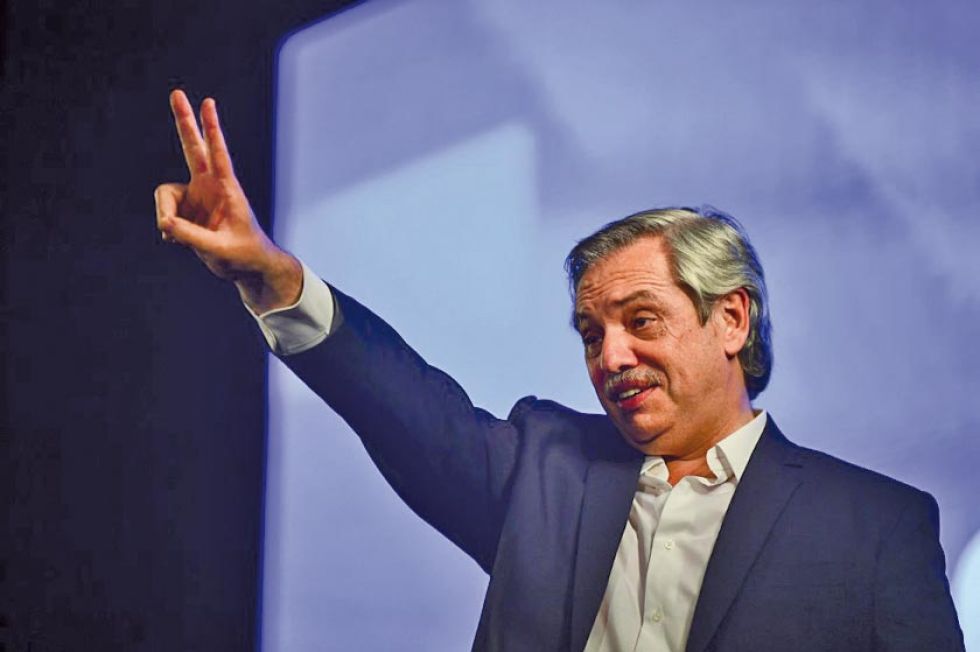 Fernández pide unidad "para que en Argentina nadie más pase hambre"