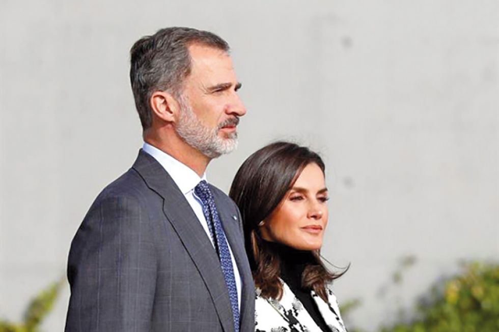 Reyes de España llegan a Cuba en visita oficial