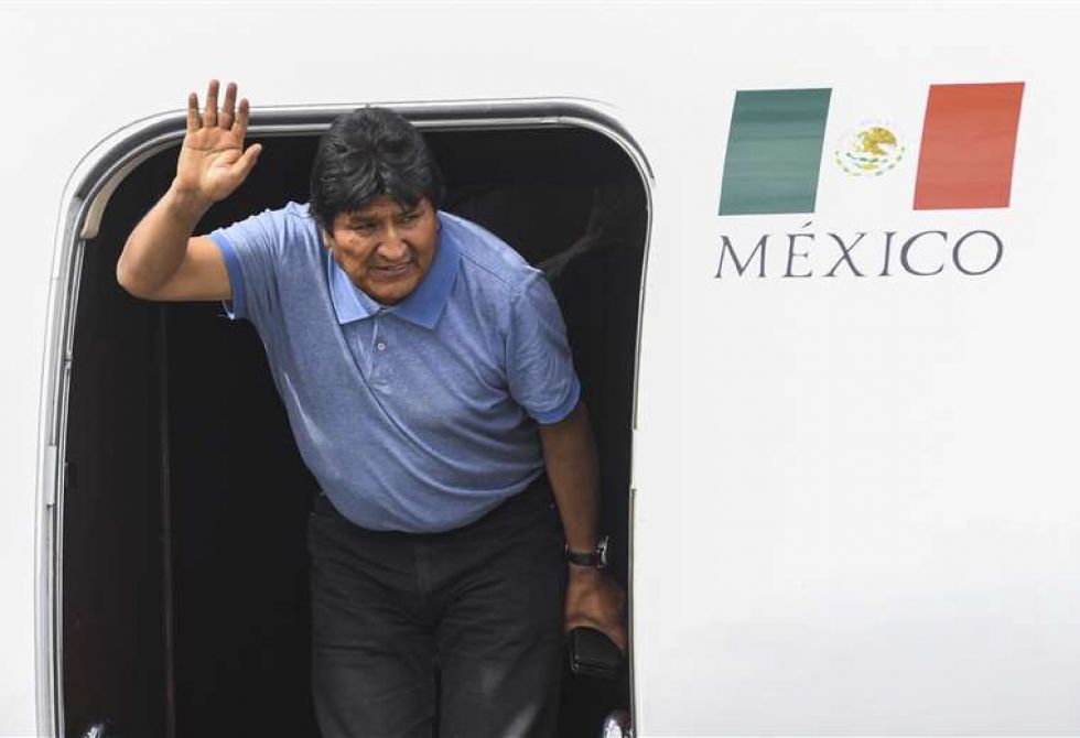 Evo Morales llega a México: 'Mientras tenga la vida, seguiré en política'