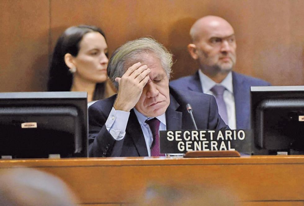 Almagro dice que quien cometió un "golpe de Estado" fue  Morales