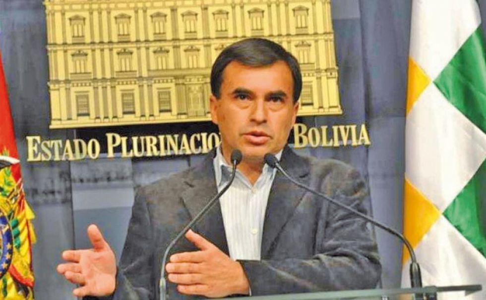 Familiares habrían reportado que Juan Ramón Quintana salió del país
