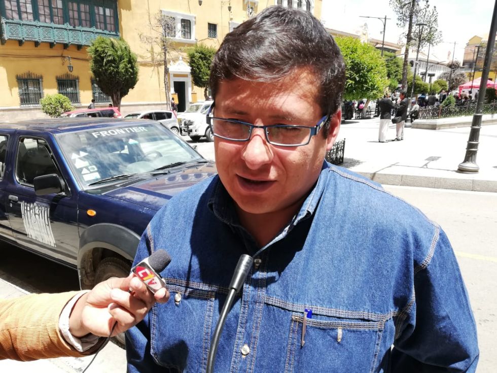 Gerente de Aapos renuncia al cargo