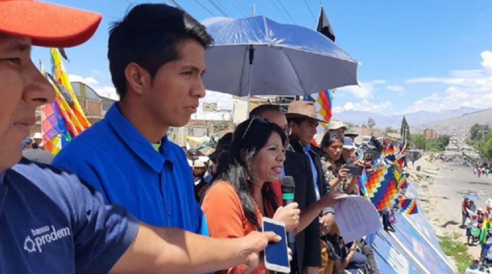 Solicitan la renuncia de la defensora del Pueblo