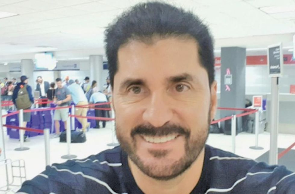 Exministro Guido Nayar retorna al país tras 10 años