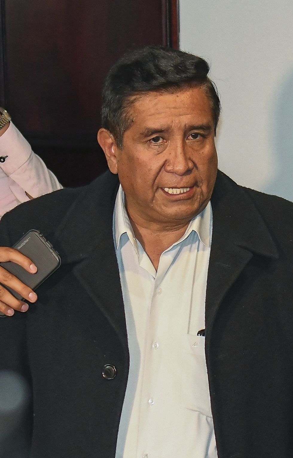 Salinas retira demanda contra Giménez