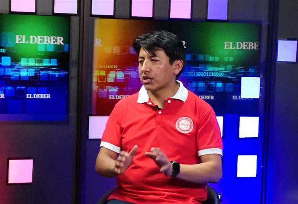 Pumari afirma que hará lo correcto por Bolivia para ser candidato o no