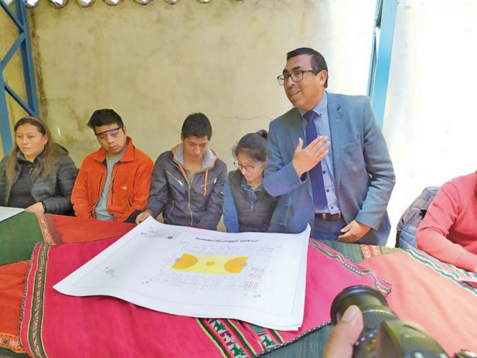 UATF entrega proyecto en beneficio de una escuela en Ollerías