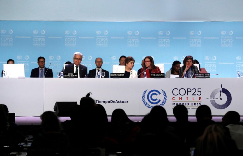 Cumbre del clima demanda más ambición pero no logra metas