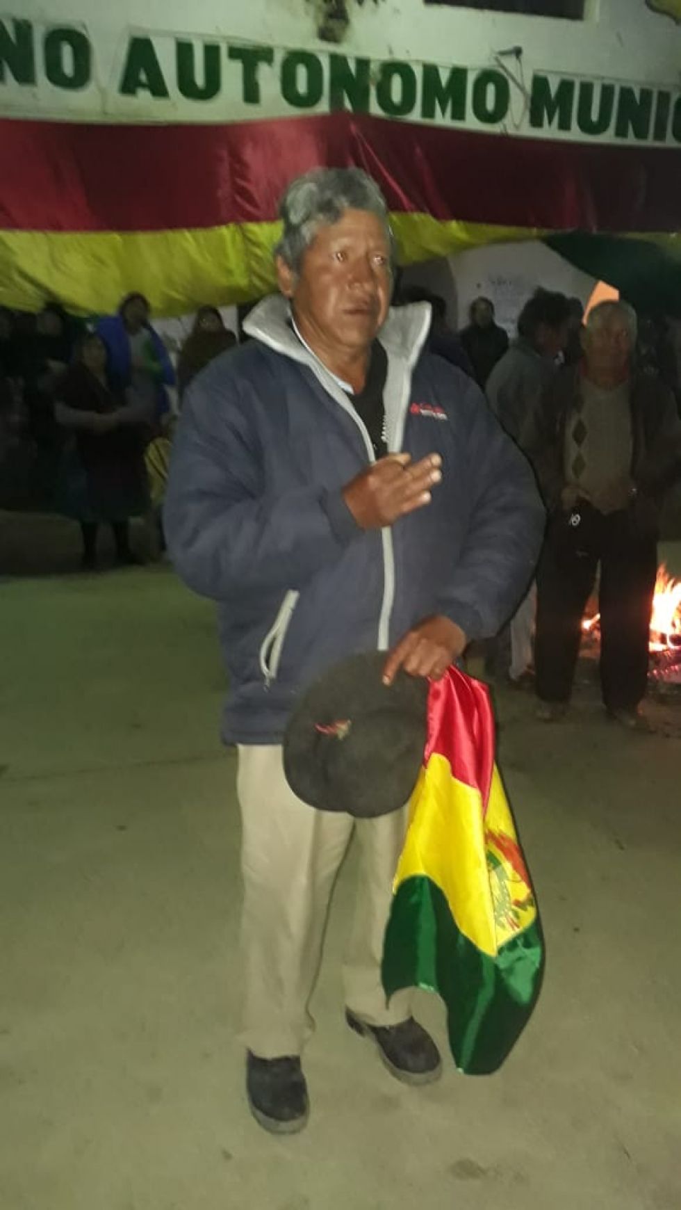 Cívicos de Puna demandan la renuncia del alcalde Florencio Huanaco Villca