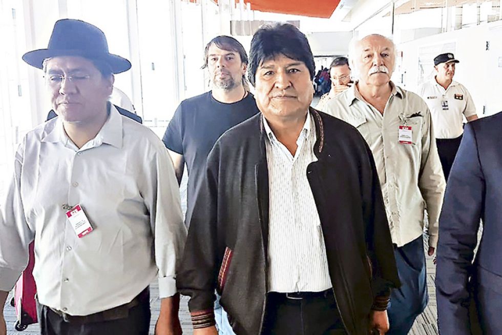 Evo dice que aún es presidente y que no irá a un juicio ordinario