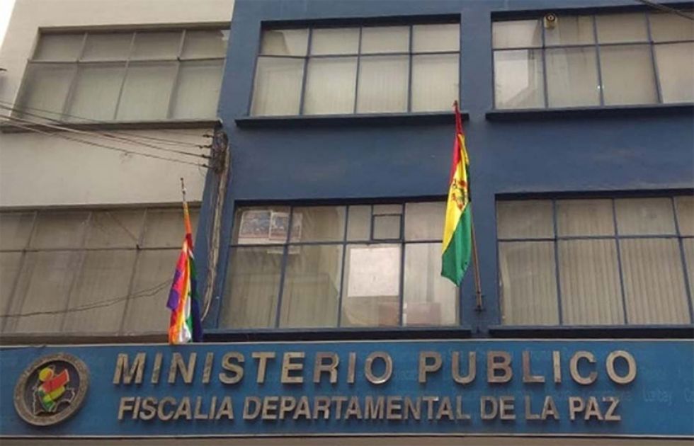 La Fiscalía amplía querella contra un exjefe policial 