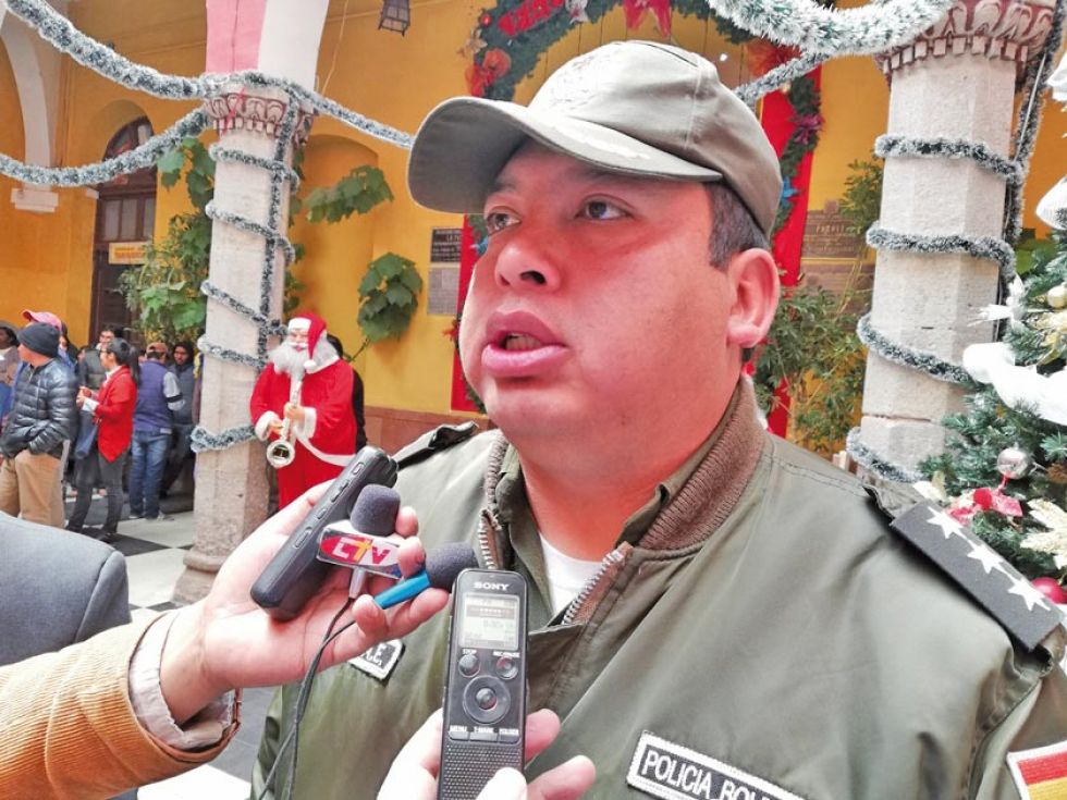 Cámaras de seguridad delatan a jóvenes que usan las calles como bares