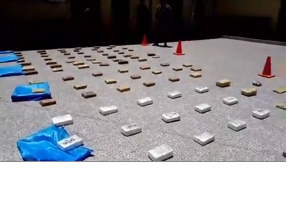 Incautan droga valuada en casi medio millón de dólares