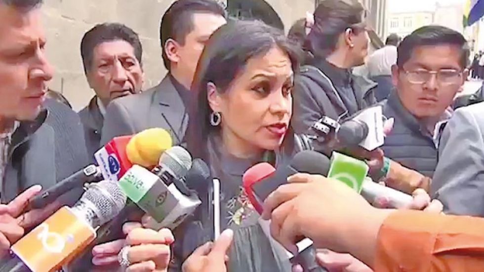 Revelan que Abya Yala recibió excesivo dinero por publicidad estatal
