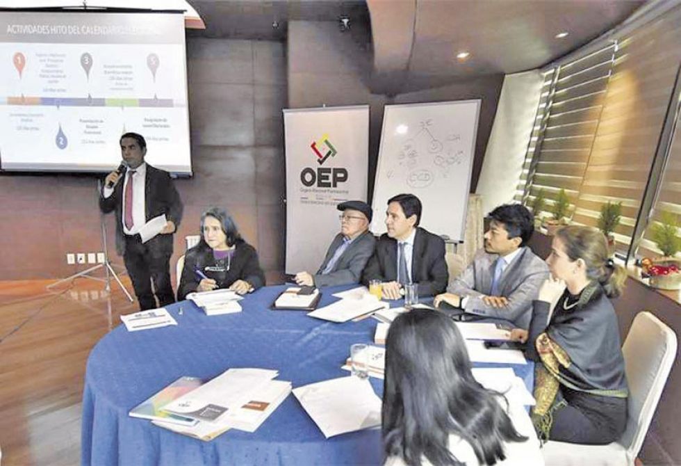 TSE tiene hasta el 6 de enero para convocar a elecciones generales